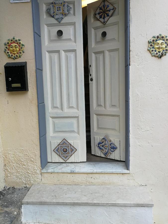 Casa Vacanze Il Girasole Caltagirone Kültér fotó