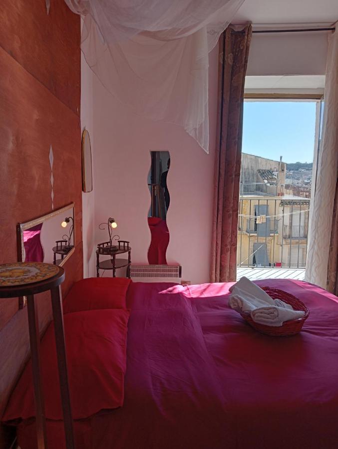 Casa Vacanze Il Girasole Caltagirone Kültér fotó